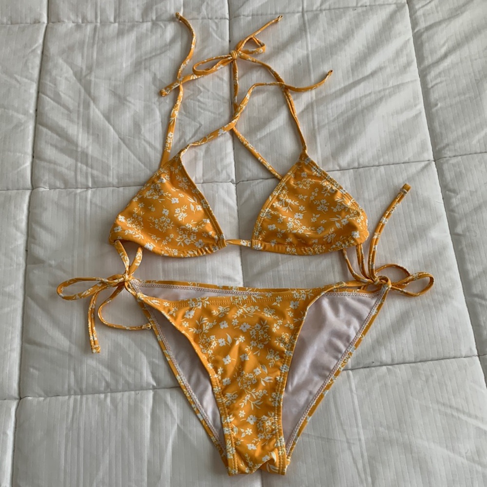 SHEIN TWO PIECE BATHING SUIT